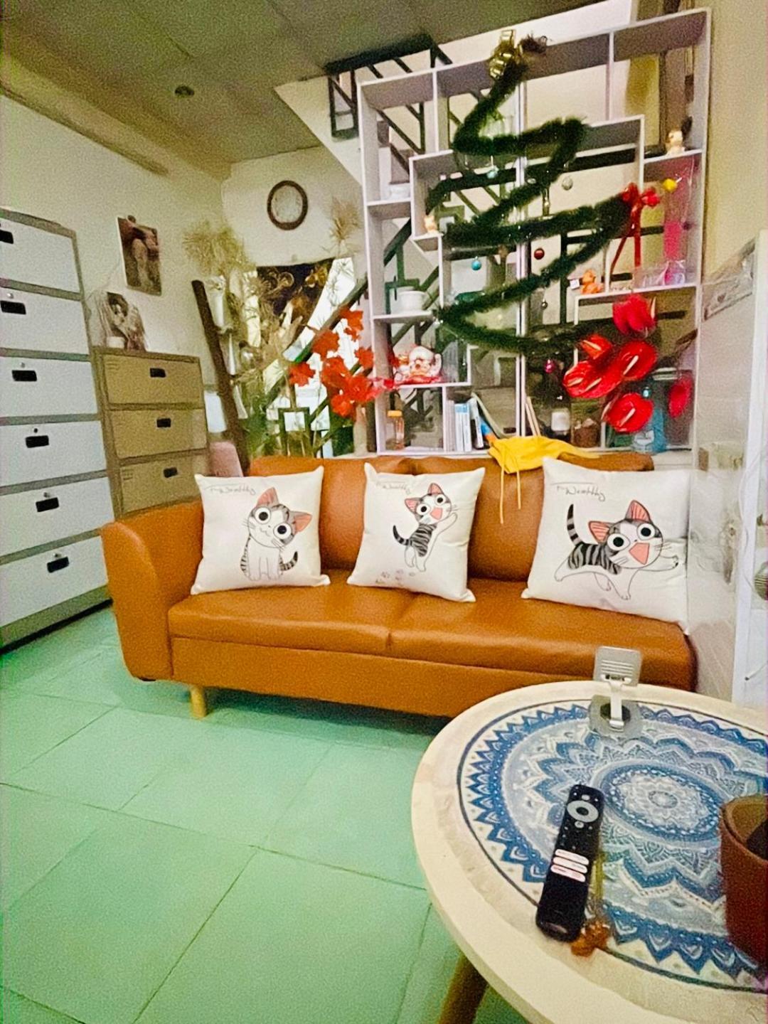 花ren Hostel โฮจิมินห์ซิตี้ ภายนอก รูปภาพ
