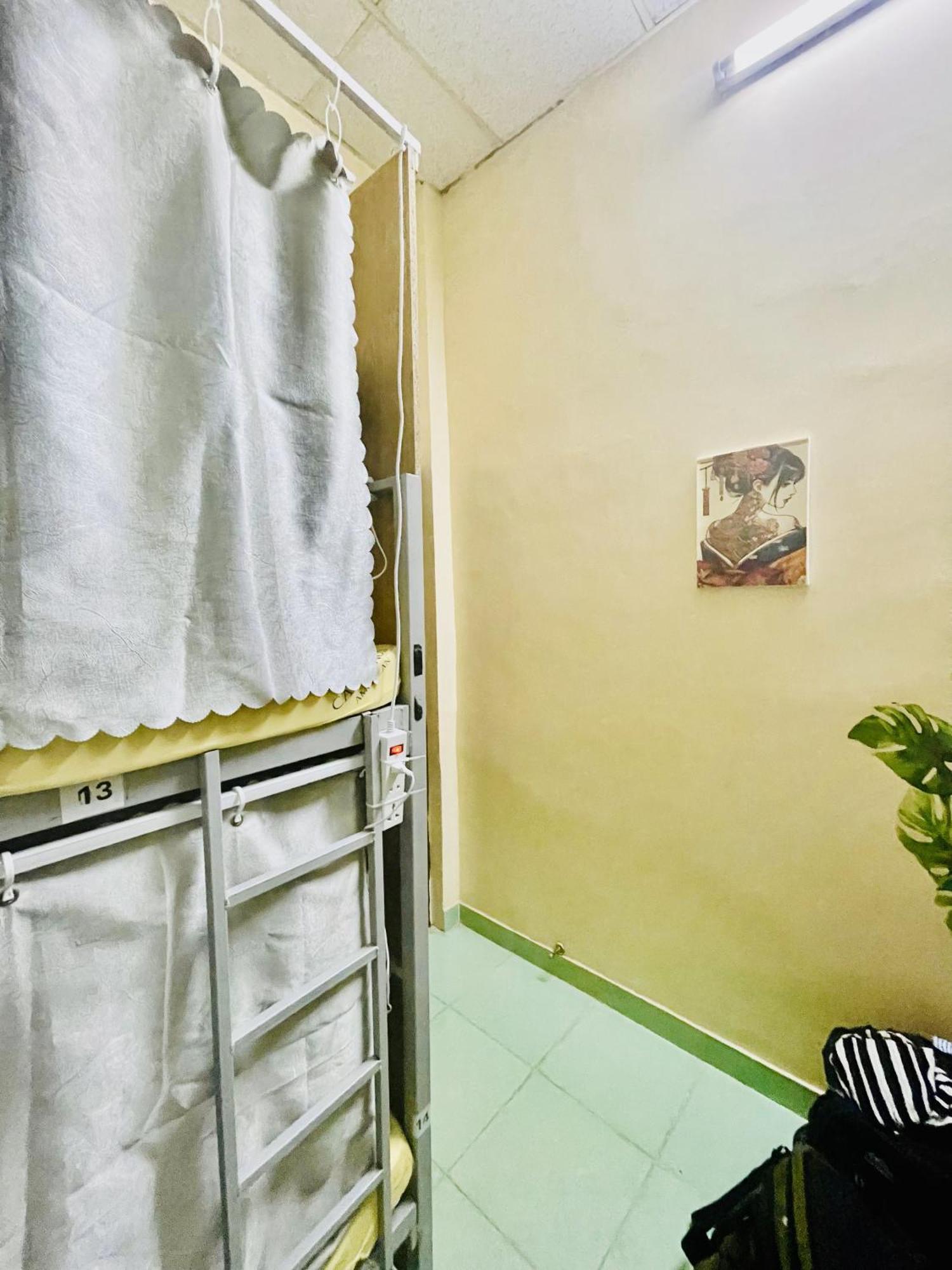 花ren Hostel โฮจิมินห์ซิตี้ ภายนอก รูปภาพ