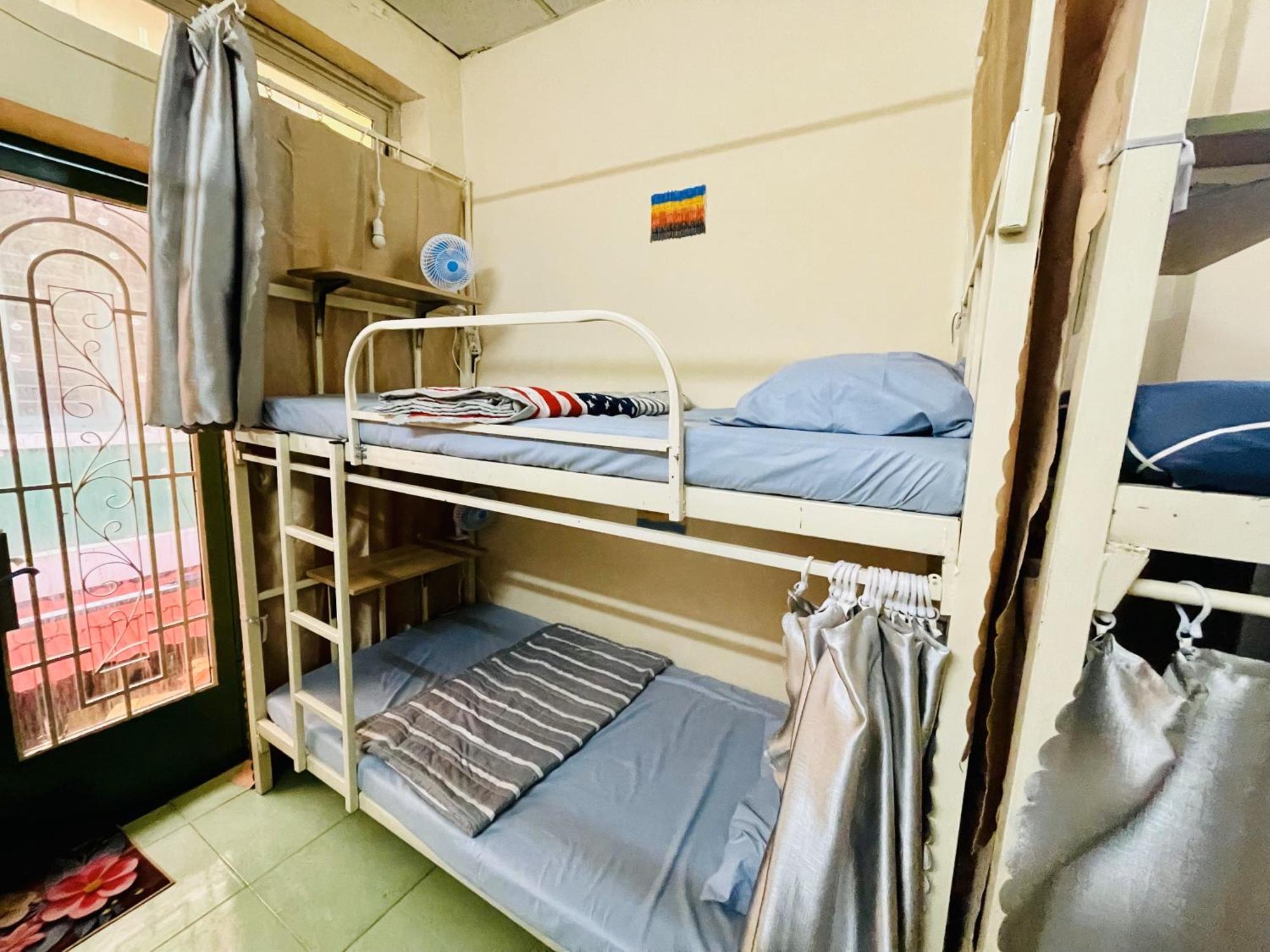 花ren Hostel โฮจิมินห์ซิตี้ ภายนอก รูปภาพ